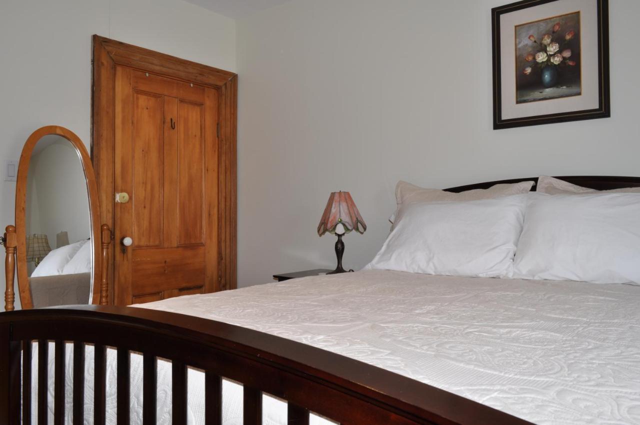Holman'S Heritage Suites 서머사이드 외부 사진